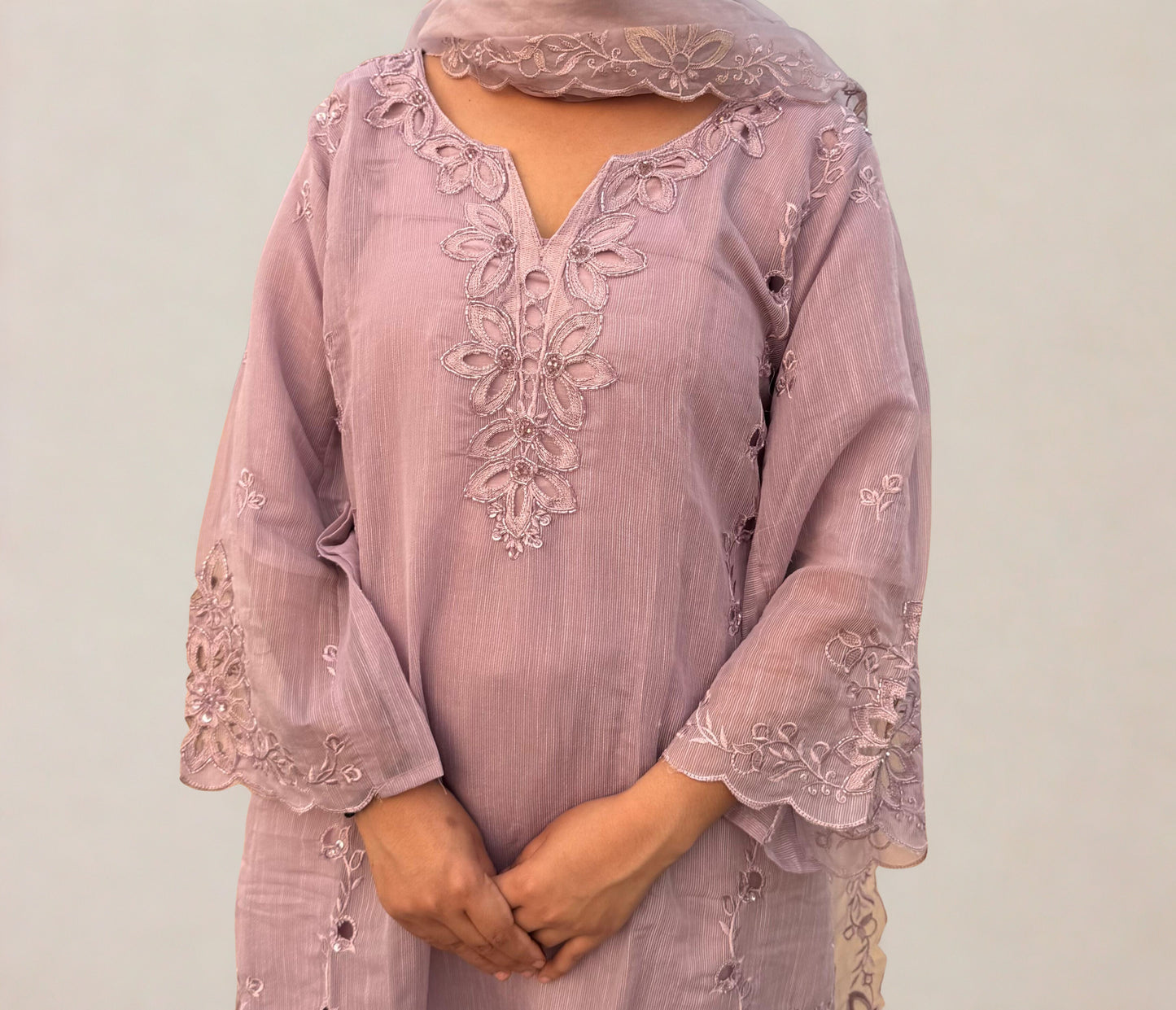 Noir Nazakat set (lavender)