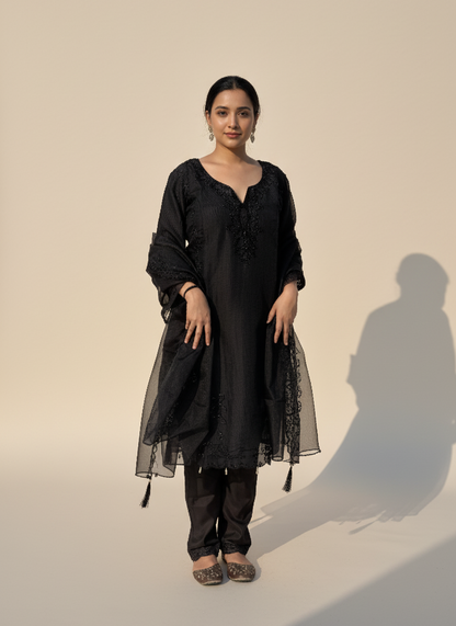 Noir Nazakat Set (black)